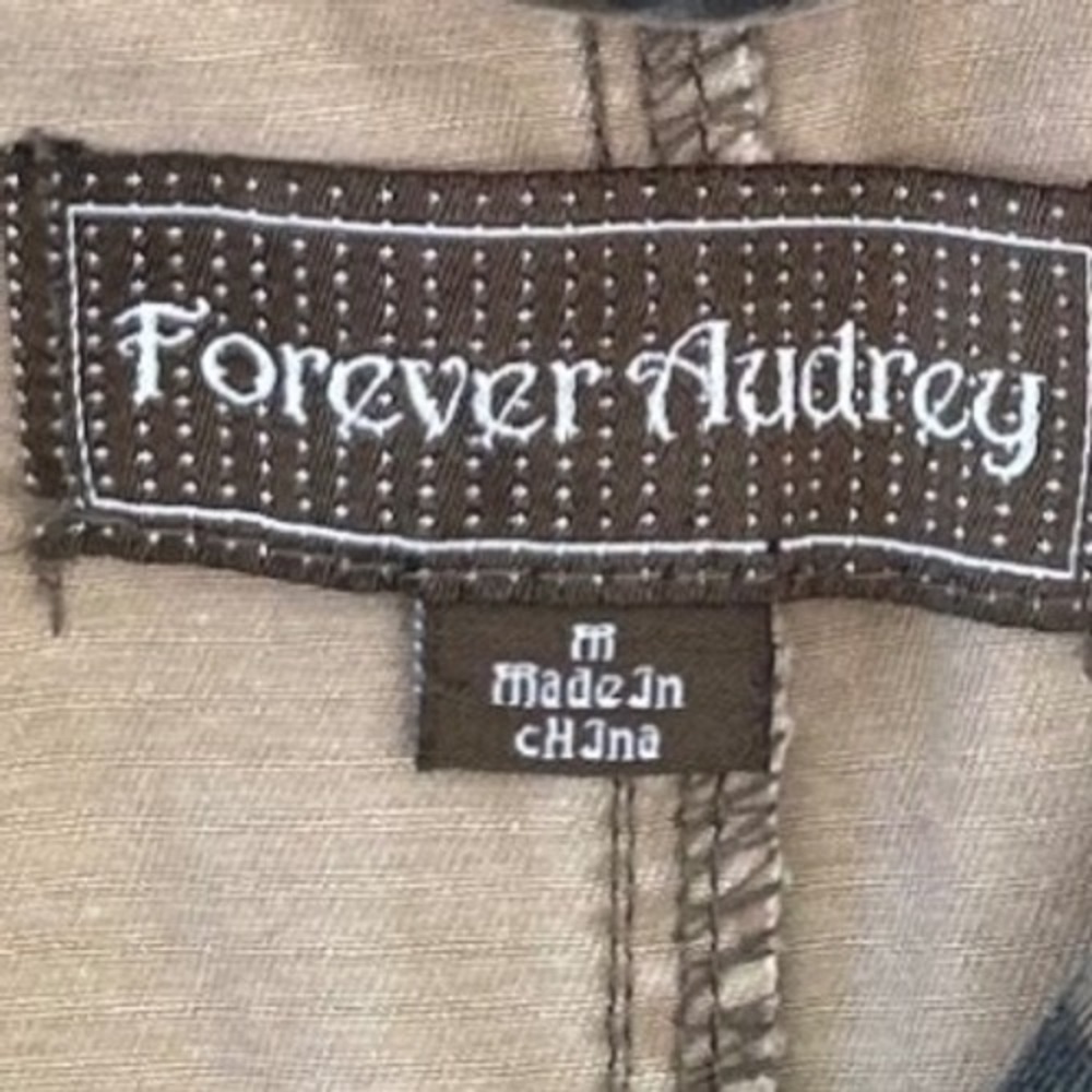 Forever Audrey Camo Cropped Jacket Utility Streetwear Y2K Cotton Green Tan M - Picture 6 of 7